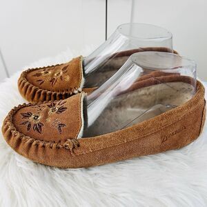 Zealand Zerenity Brown Embroidered Faux Fur Lined Genuine Leather Moccasins 6M